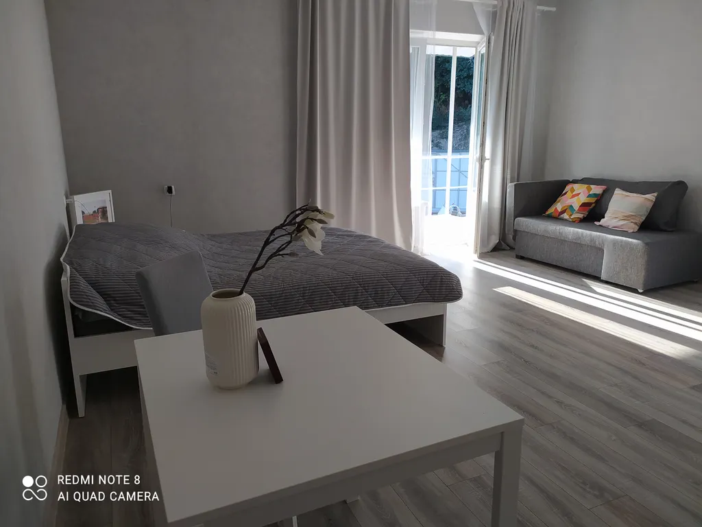 Частная квартира с видом на море — аренда посуточно в Массандра