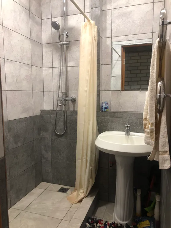 Квартира рядом с бассейном и катком