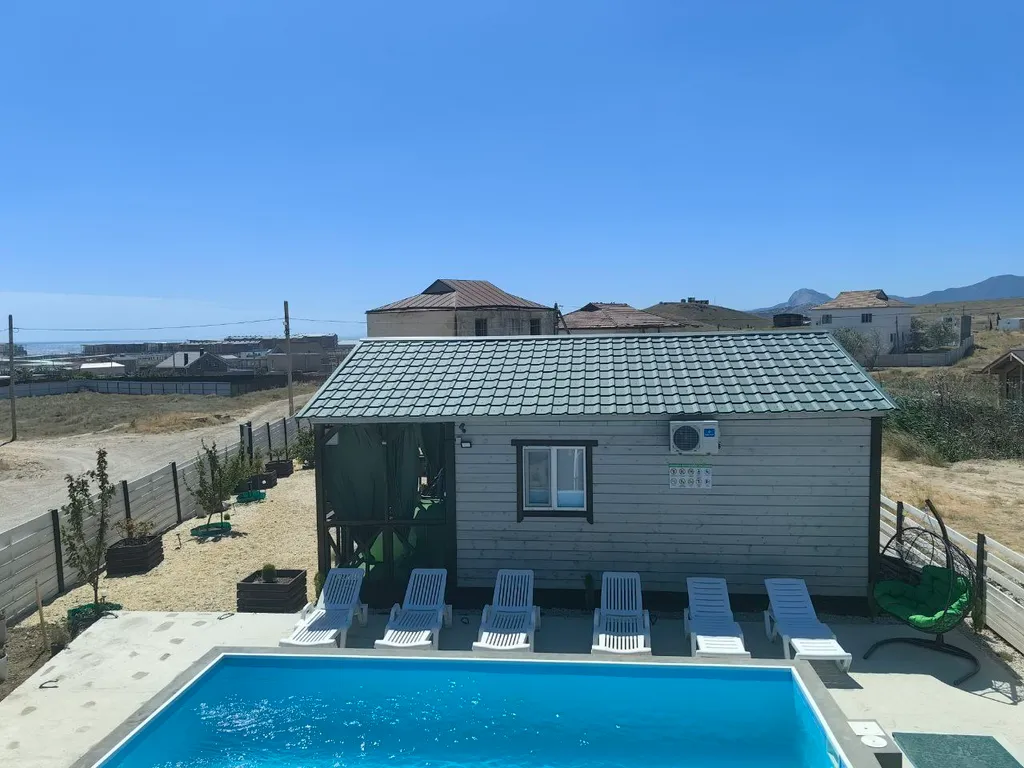 Уютный домик с видом на море