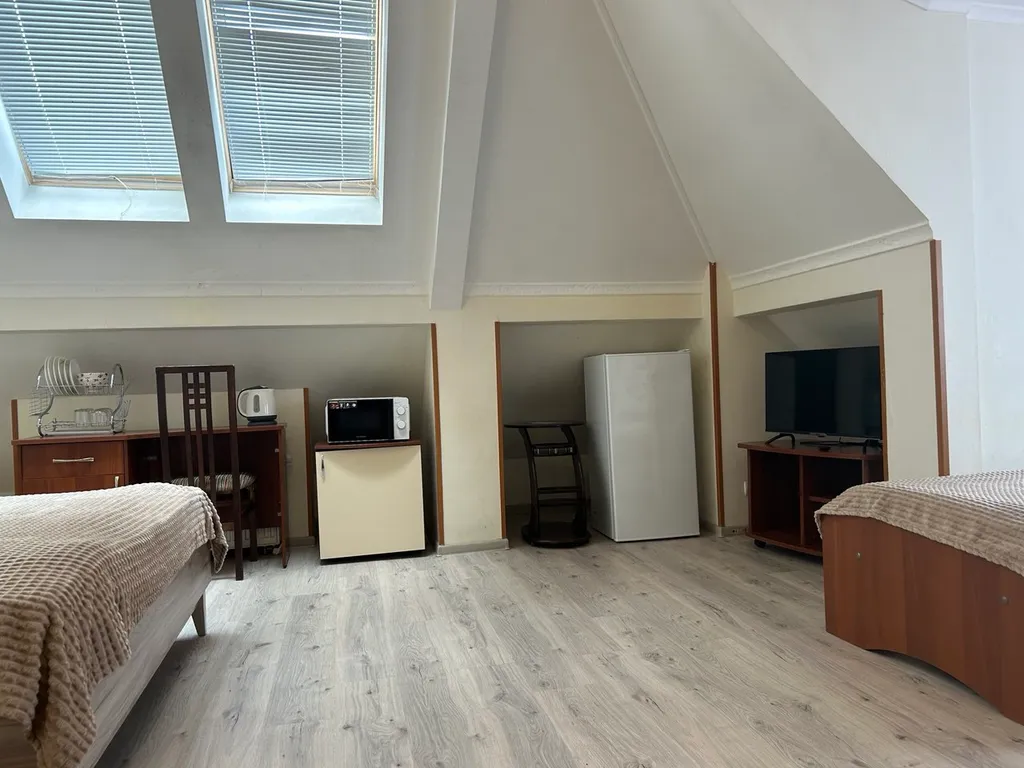 401 Alliance Apartments на Летней, 50