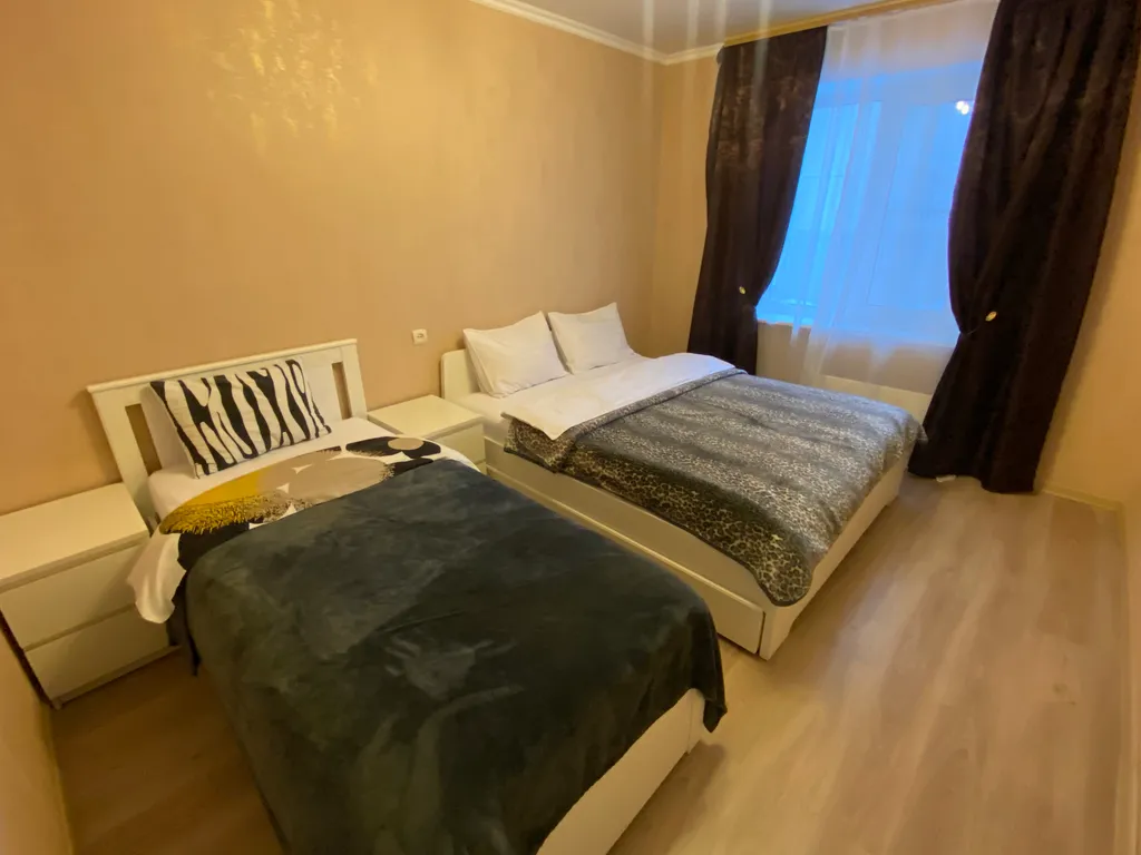 Квартира Просторная 2-комнатная квартира у парка — Гатчина