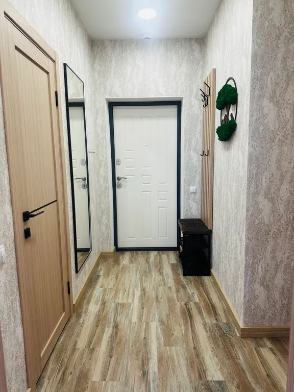 Квартира Новые апартаменты в шаговой доступности от ТЦ Меганом — Симферополь