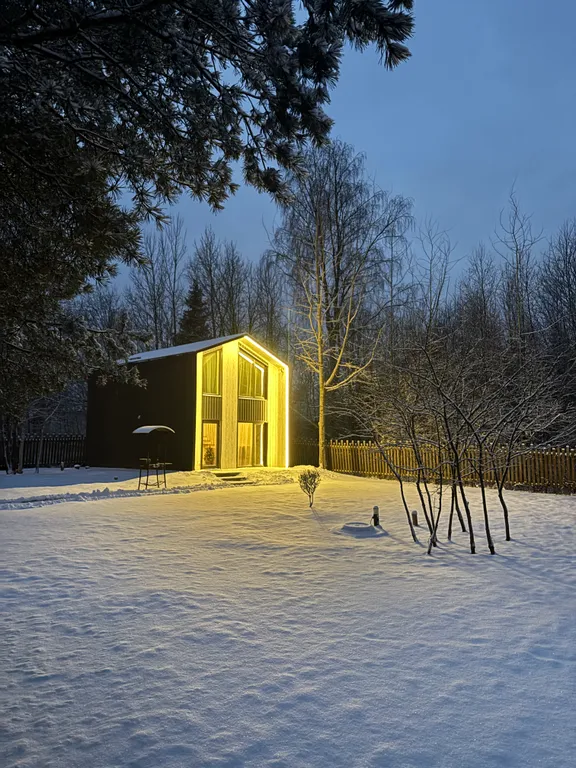 Дом с 3 спальнями и Баней у Медного озера