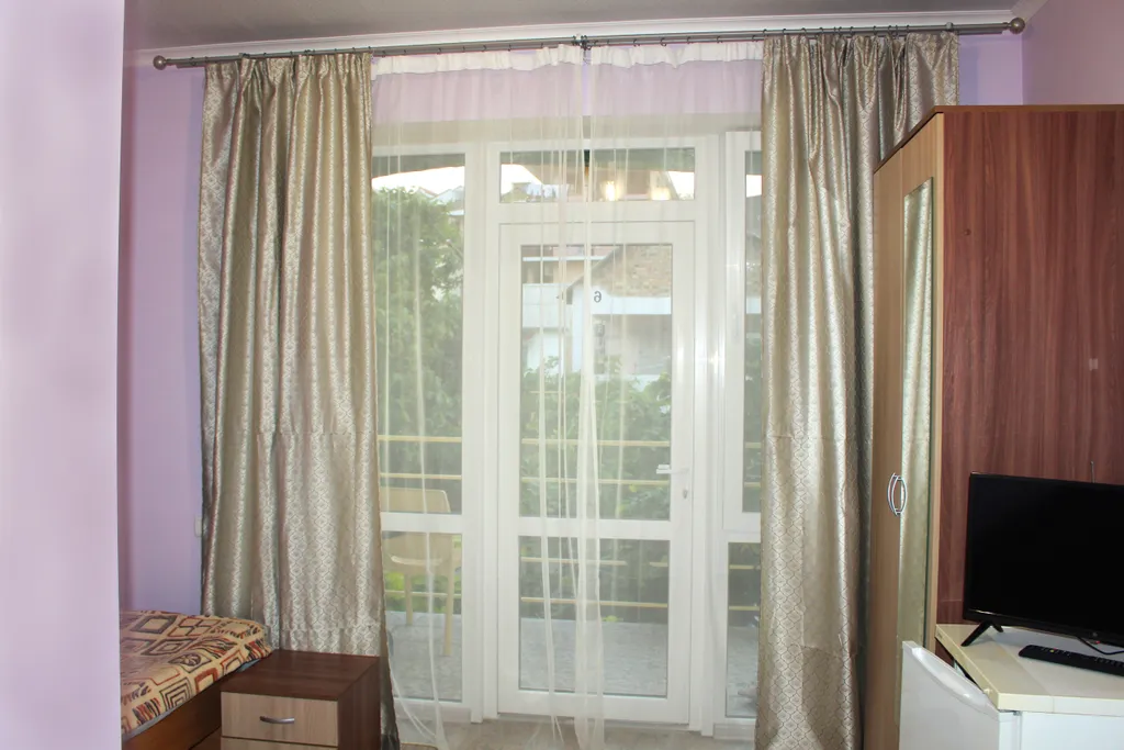 Трехместный номер Комфорт 2 этаж