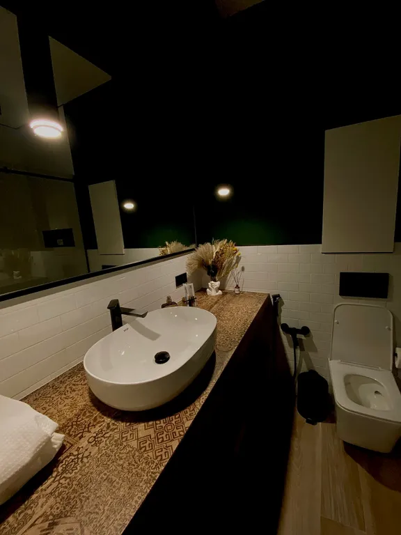 Стильная, уютная квартира с дизайнерским ремонтом в центре города