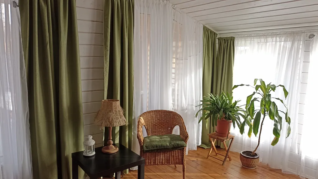 Уютный дом среди берёз и ёлочек