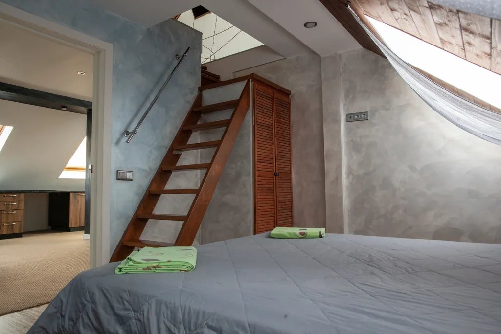 Апартаменты на Революционной