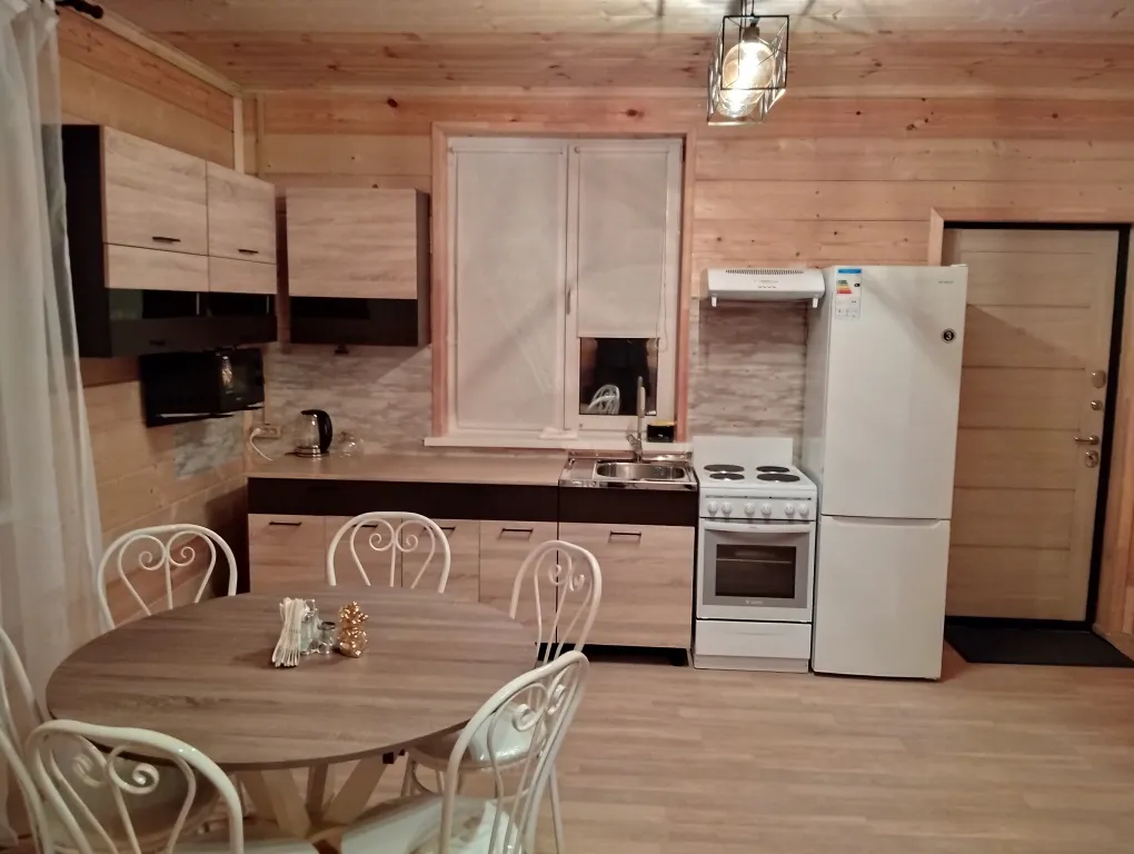 Коттедж Теплый и уютный дом в тихом месте для проживания всей семьи — Соловеново