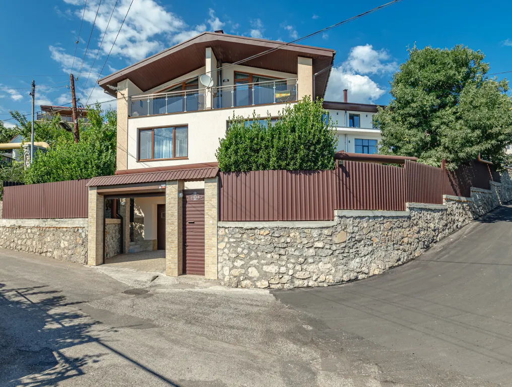 Видовые апартаменты у Царской тропы