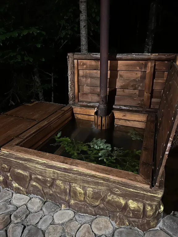 8-комнатный Дом