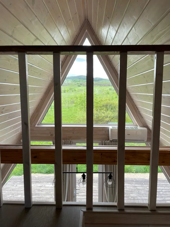 A-frame домик с видом на горнолыжку
