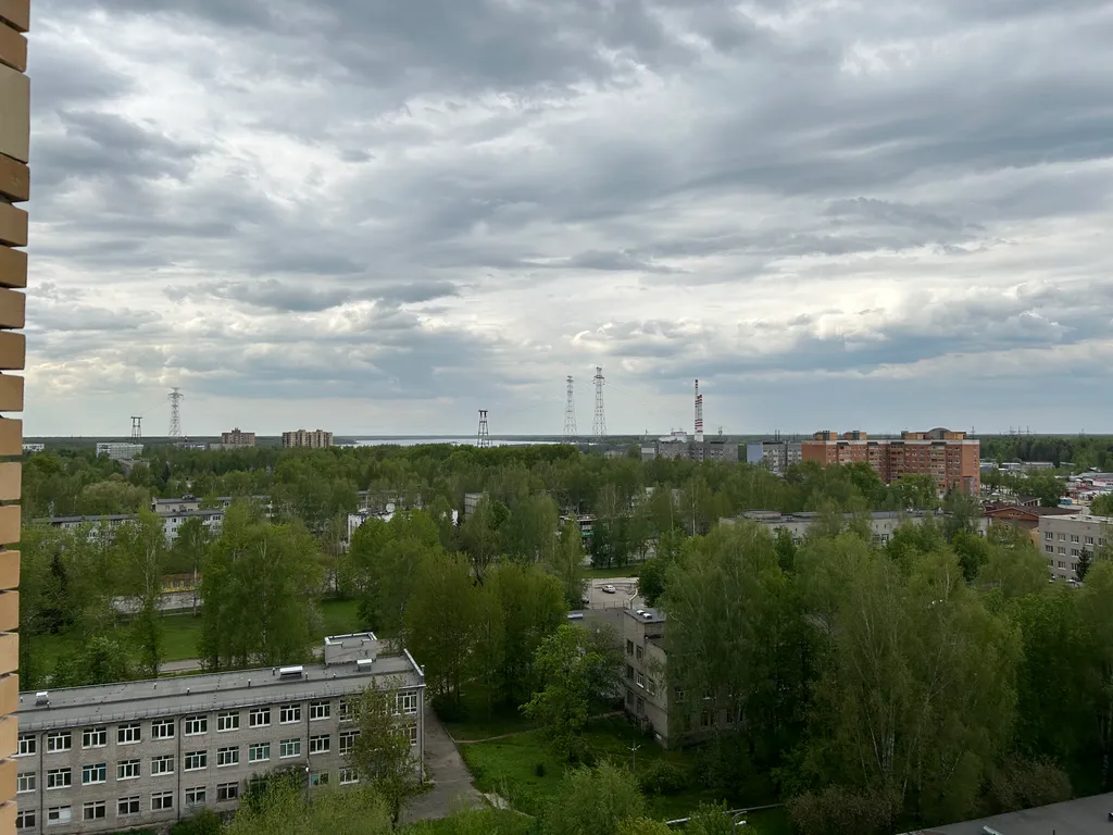 Новая евродвушка с видом на Волгу с высоты птичьего полета