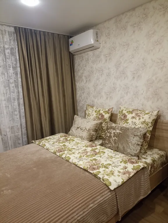 Уютная однокомнатная квартира — аренда посуточно в Чехов