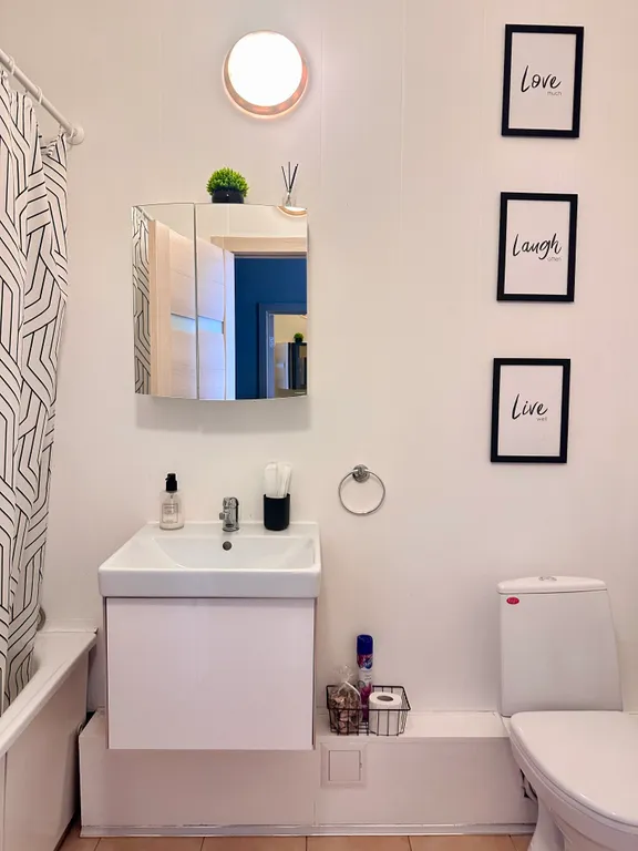 Квартира Квартира 1-комнатная уютная студия на Взлетной 7Ж — Красноярск