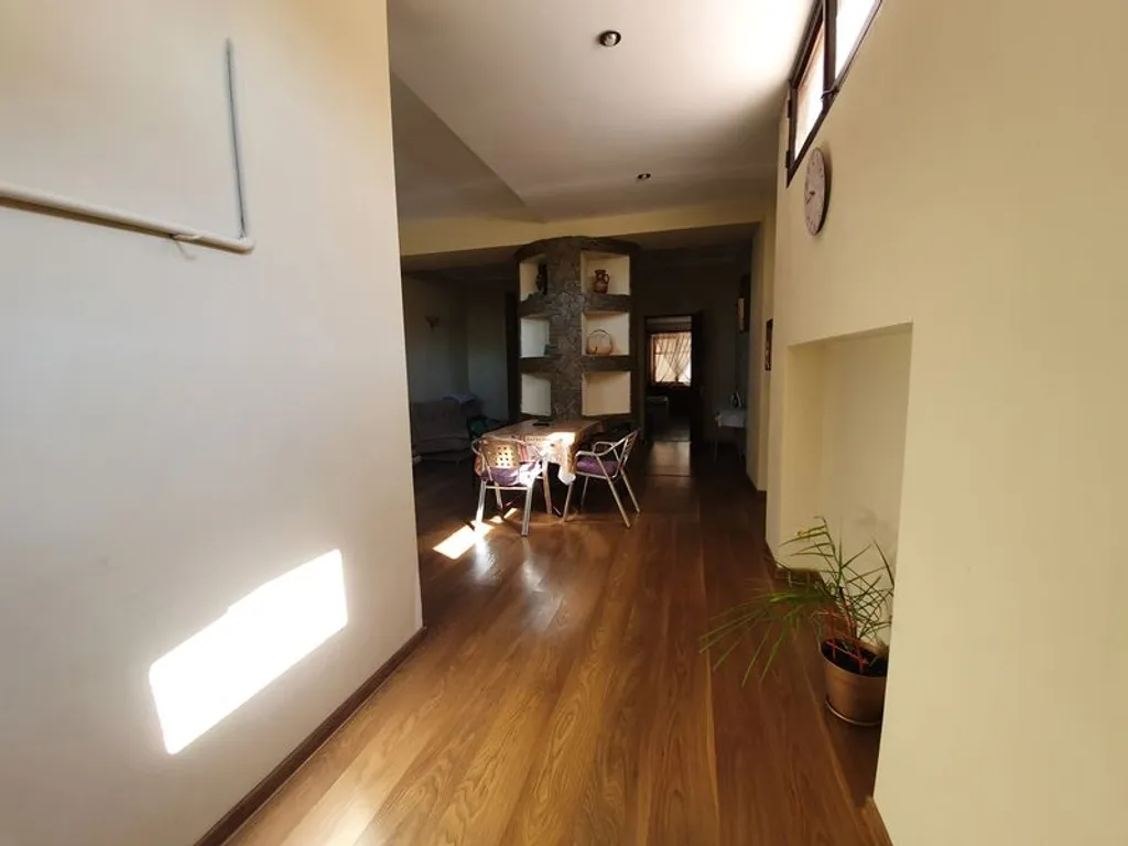 Просторный двухкомнатный дом в санаторной зоне