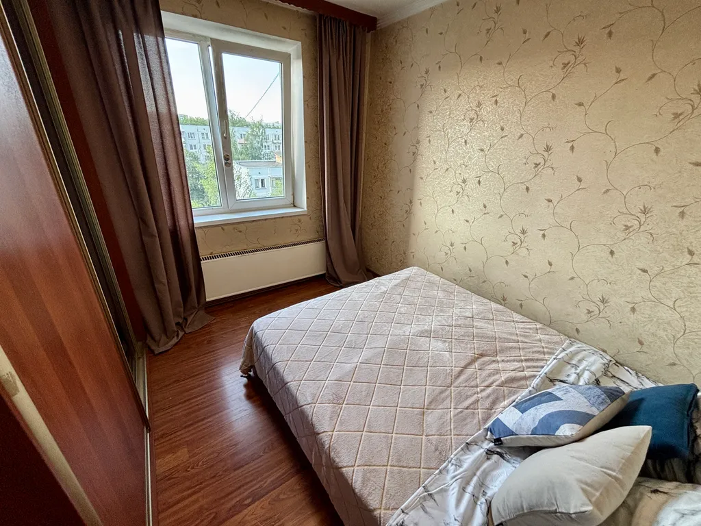 Трёхкомнатная квартира в Калининце