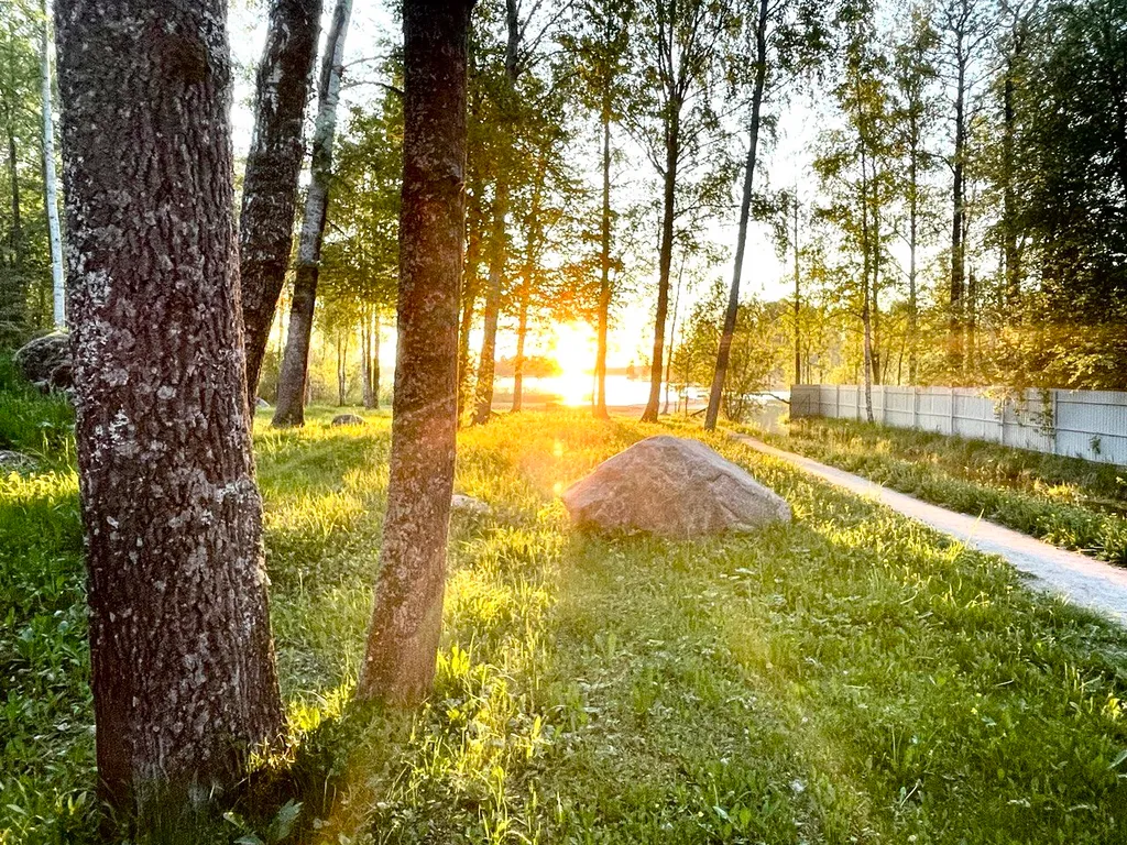 Дом на два входа в Родной Усадьбе на озере Вуокса