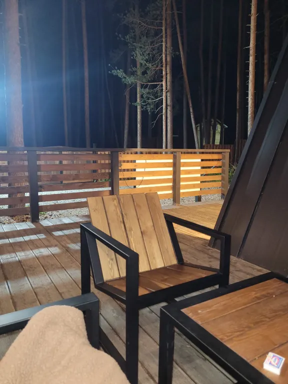 Уютный дом в сосновом бору с видом на горы