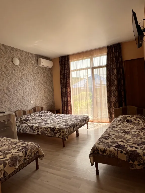 Четырехместный номер стандарт