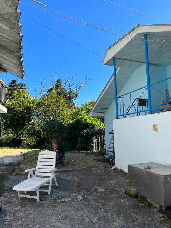 Коттедж Коттедж Уютный гестхаус в центре города — Сухум