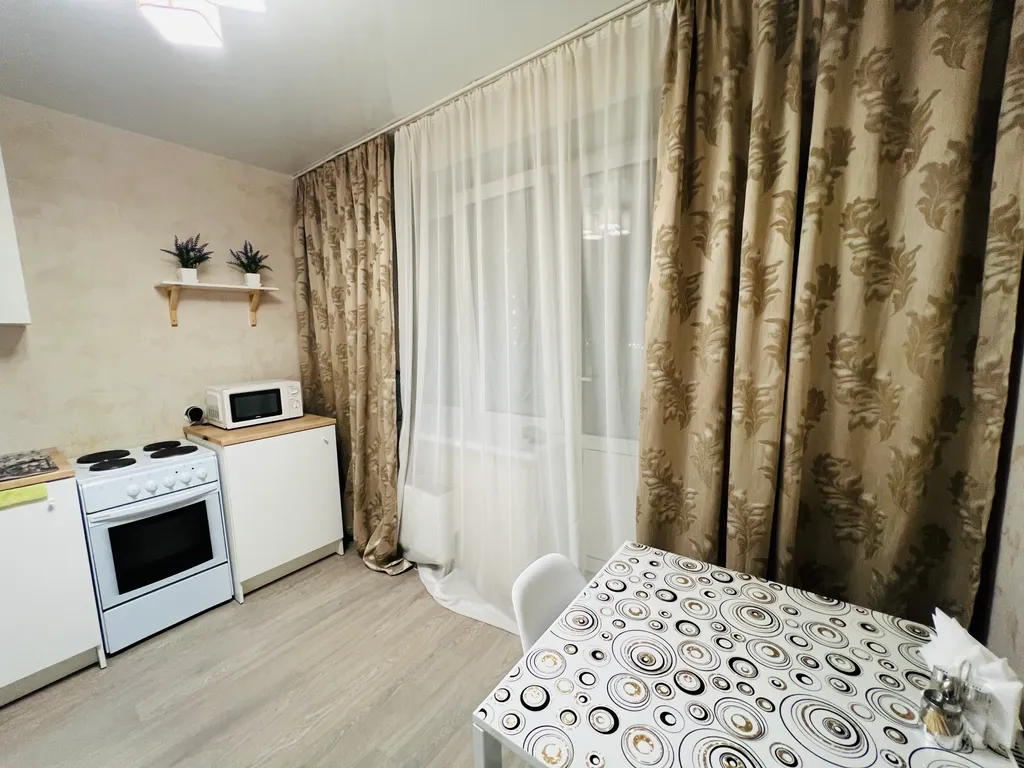 Апартаменты ТЦ ЛЕМАНА ПРО ИВАНОВО 15 этаж)