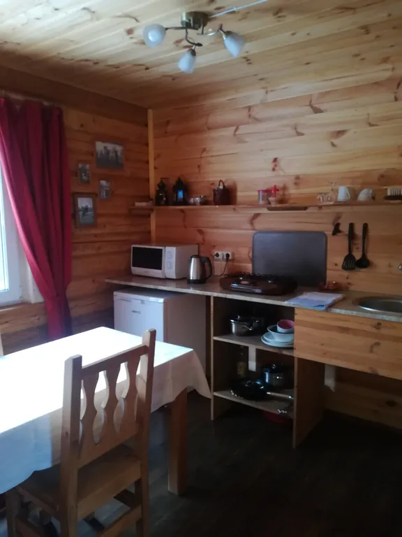 Усадьба Тихий дом для семьи (2вз+2реб)