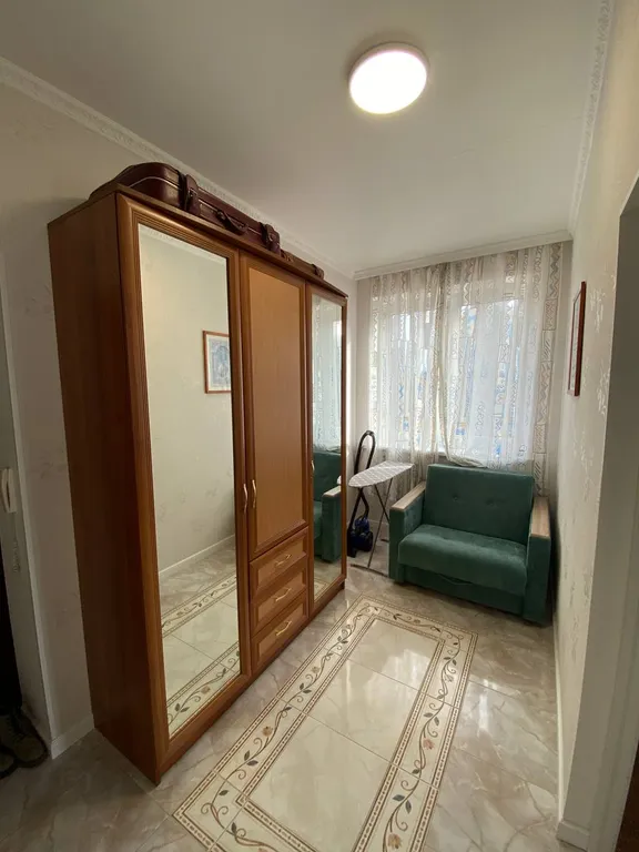 Светлая однокомнатная квартира в тихом районе Светлогорска.