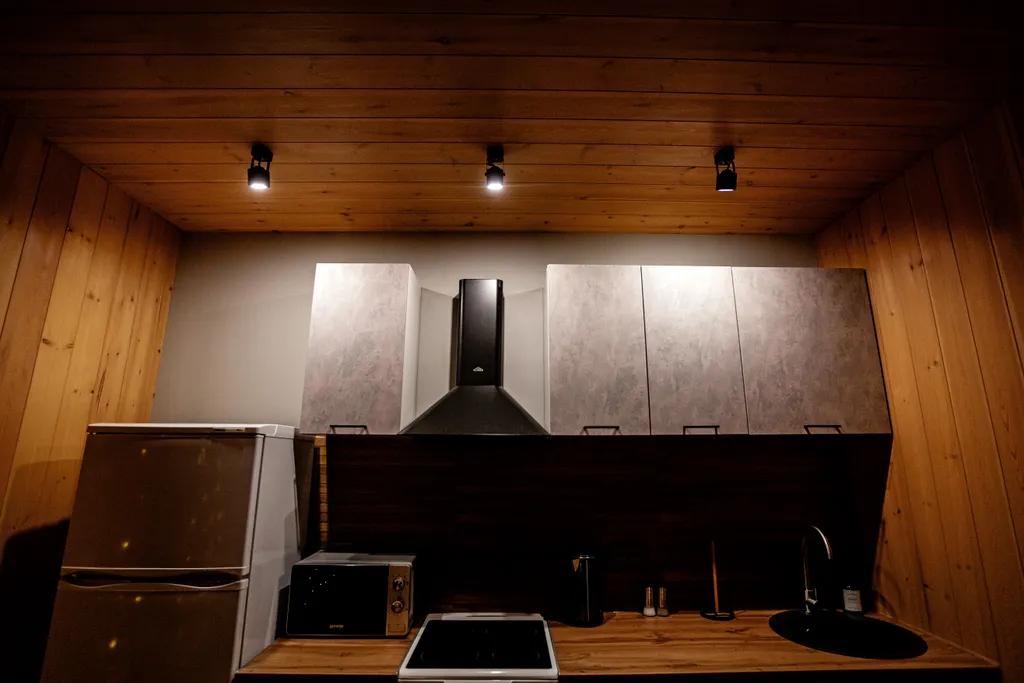 Шале с бассейном и джакузи под открытым небом