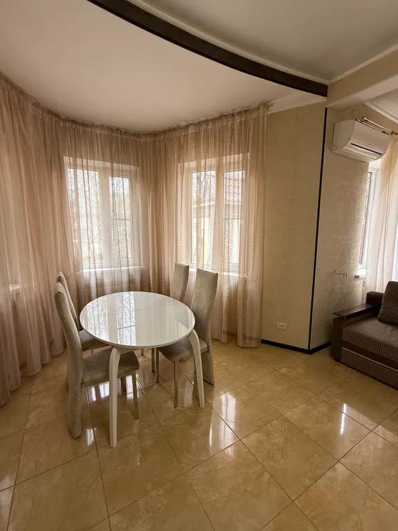 Дом отдыха в близи к центральному парку и питьевой галерее