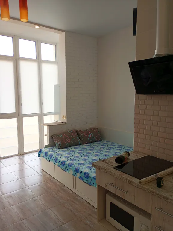 Уютная студия в спальном районе