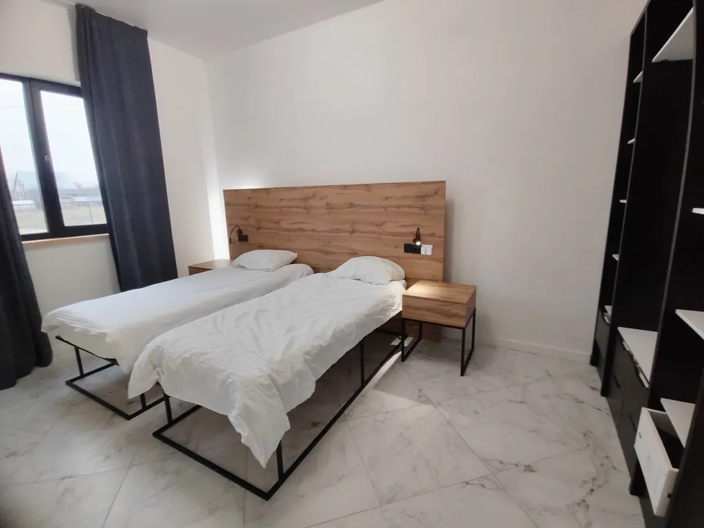 6-комнатный Дом