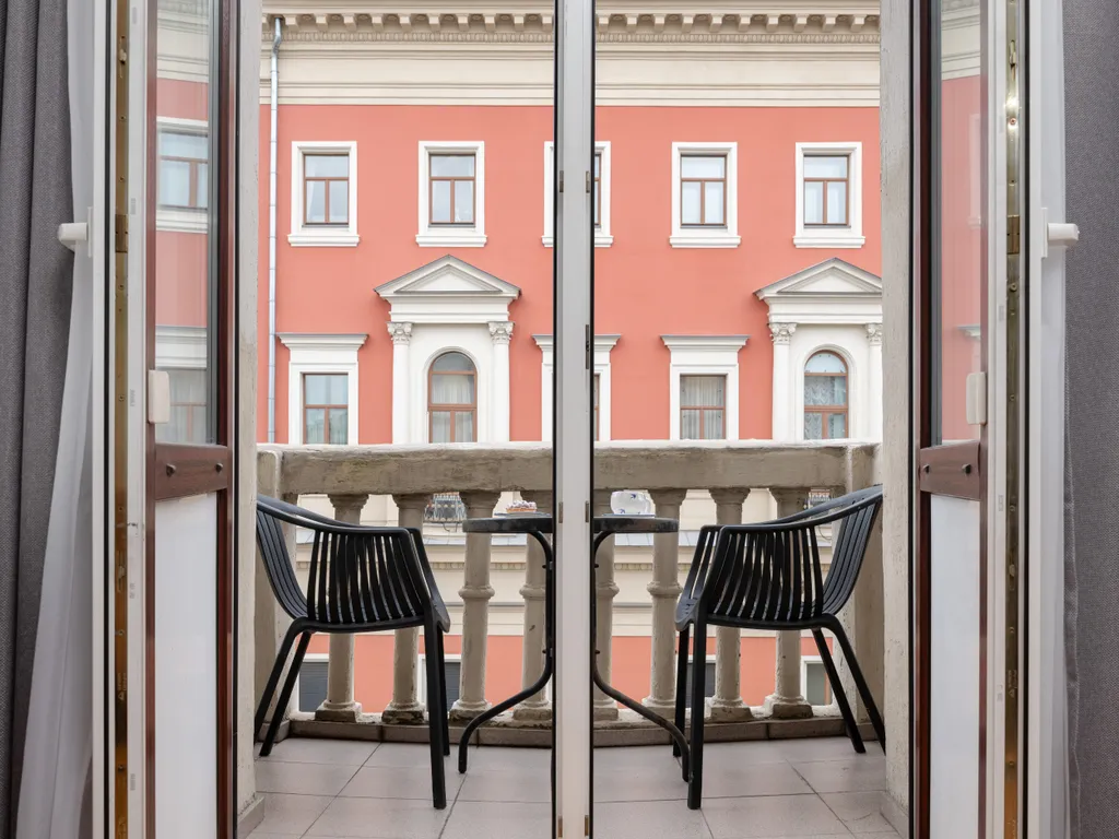 Шестикомнатная с видом на Кремль