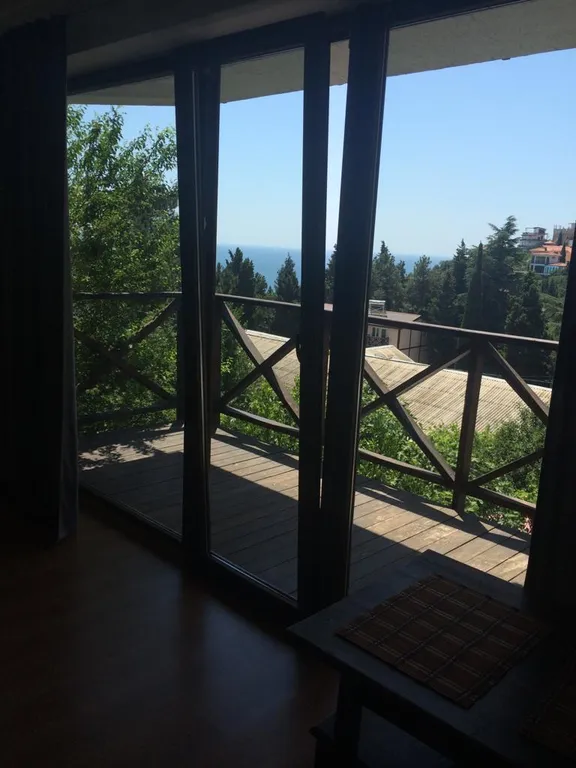 Квартира Комната — Гурзуф