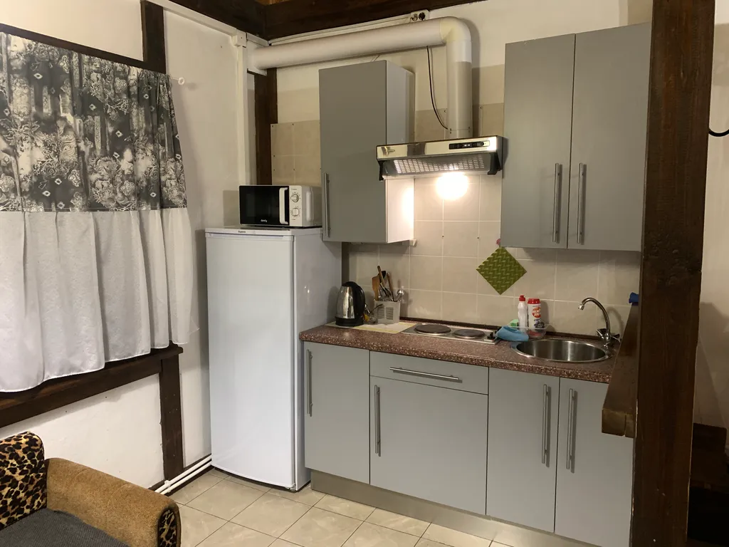 Уютный двухместный номер с камином №1