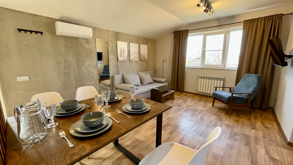 Двухкомнатные апартаменты в 5 минутах от моря