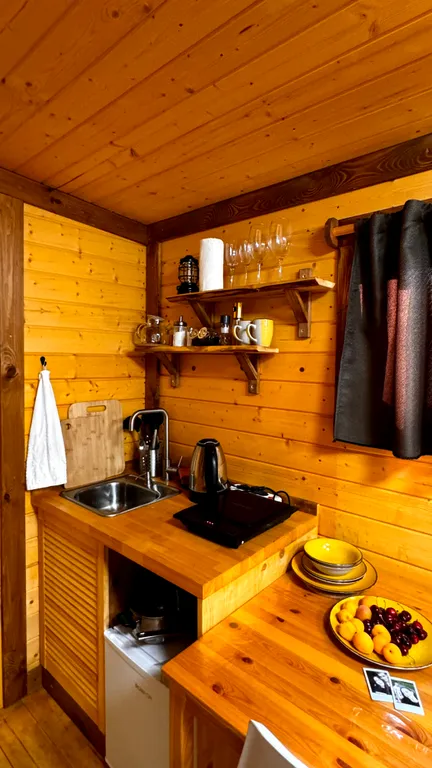 Уютный домик для двоих рядом с Белой