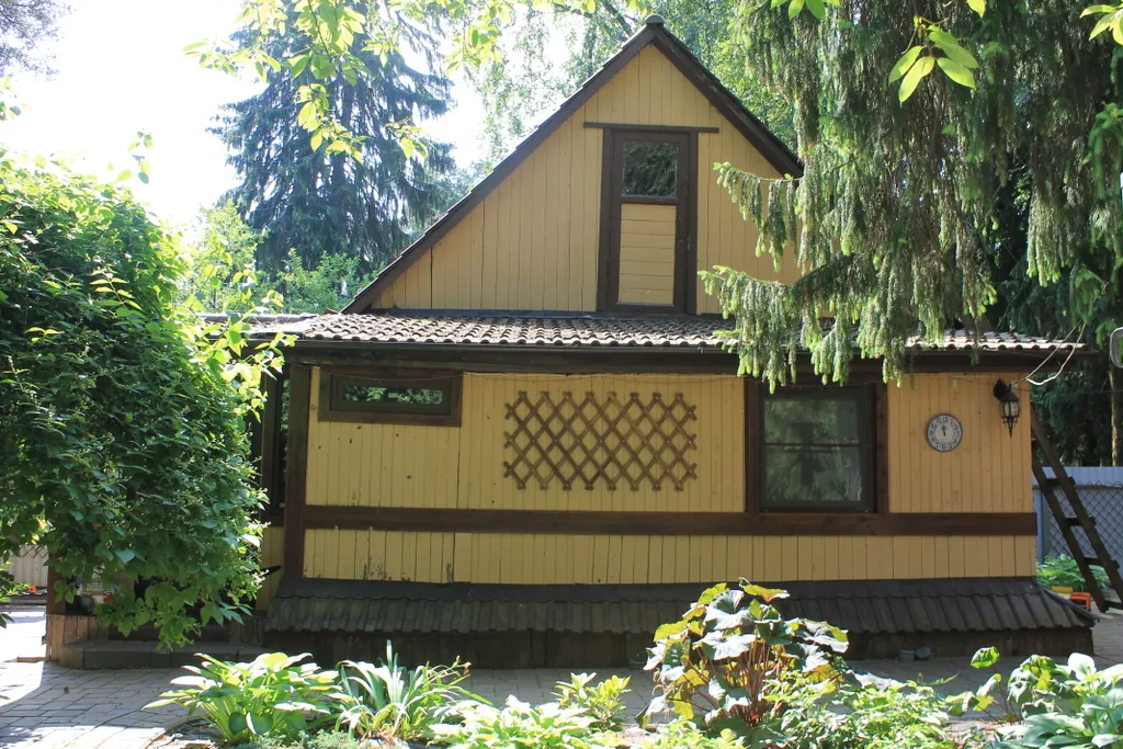 Домик-бунгало в стародачном поселке