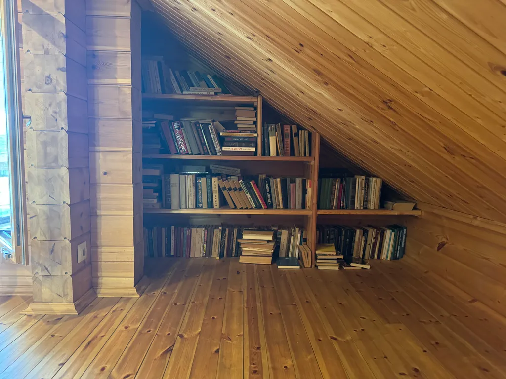 Уютный домик на берегу Ладожского озера дом 1