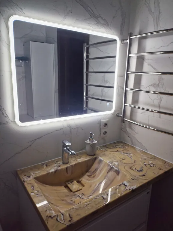 Видовая двушка с дорогим ремонтом и эксклюзивной мебелью