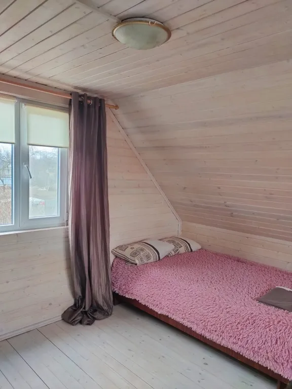 Уютная дача "Дом на дереве" в черте города