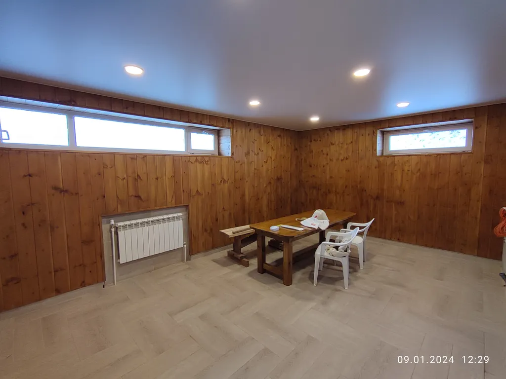 Добрый дом с баней и большим залом-камином