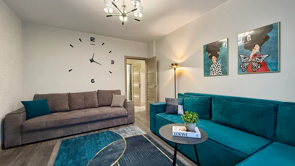 Просторная двушка у М-2