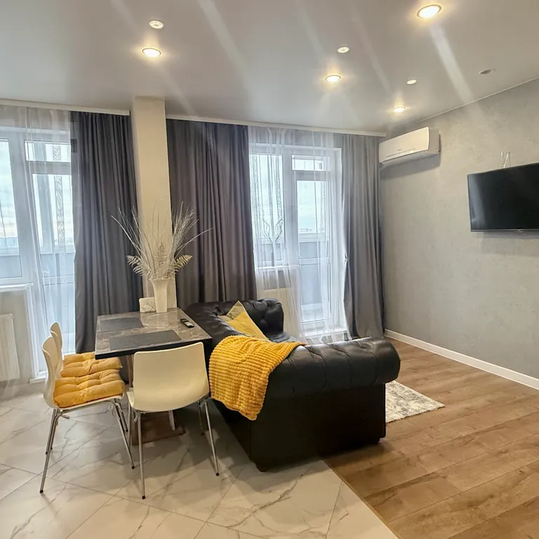 Уютная квартира в Аквамарине