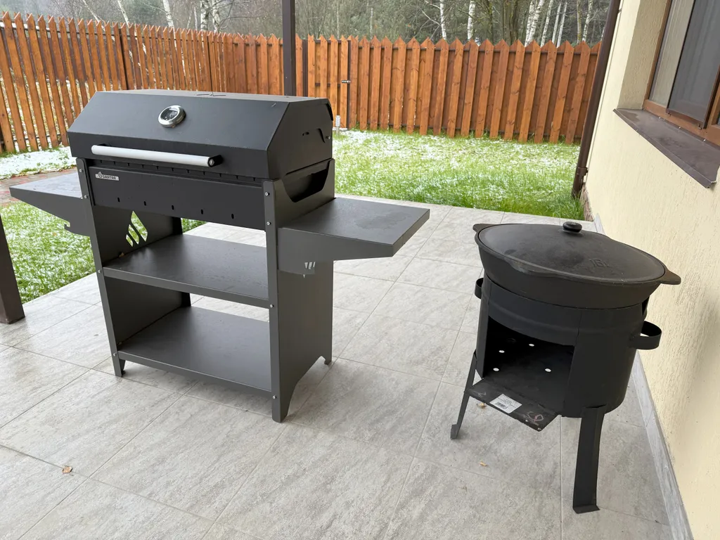 Новый уютный дом с баней у леса