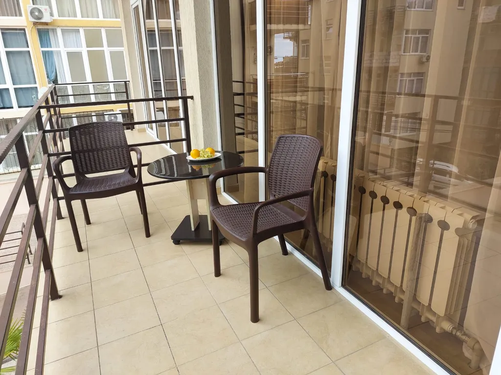 Двухместный номер с двуспальной кроватью и балконом