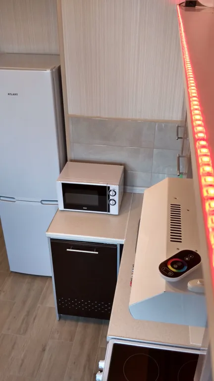 Уютная квартира, не студия, есть почти всё