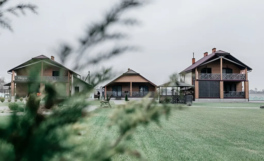 Коттедж Усадьба Поместье Мономах — аренда посуточно в Каменюки