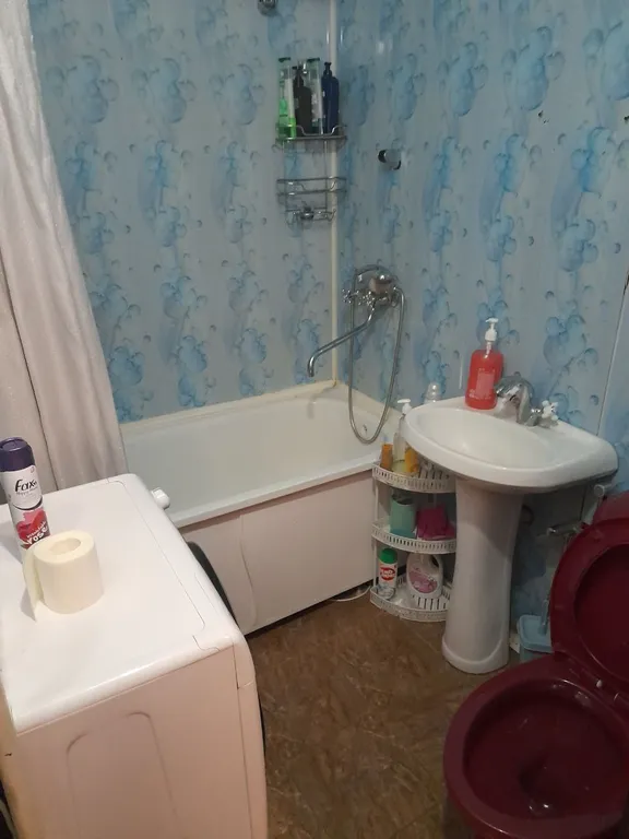 Двухкомнатная квартира в центре Сокола, площадь и аэропорт рядом