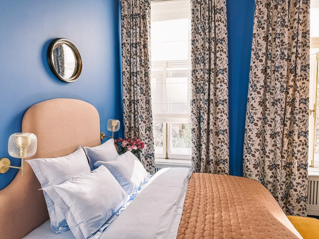 Квартира Эксклюзивная квартира уголок Парижа — Санкт-Петербург