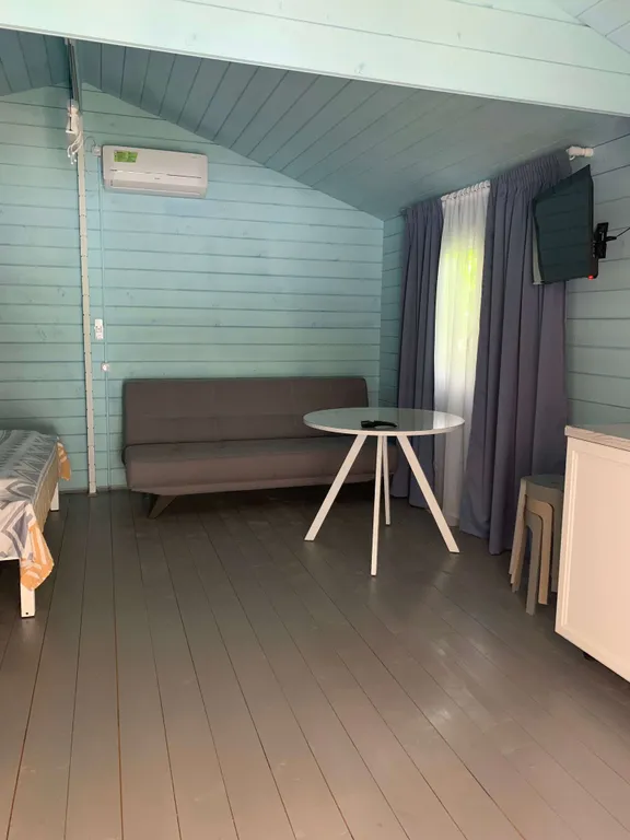 Дом с русской баней, банным чаном, бассейном